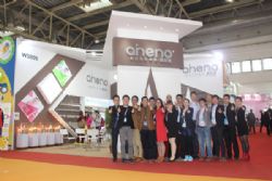 ����չ��