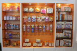 ����չ��